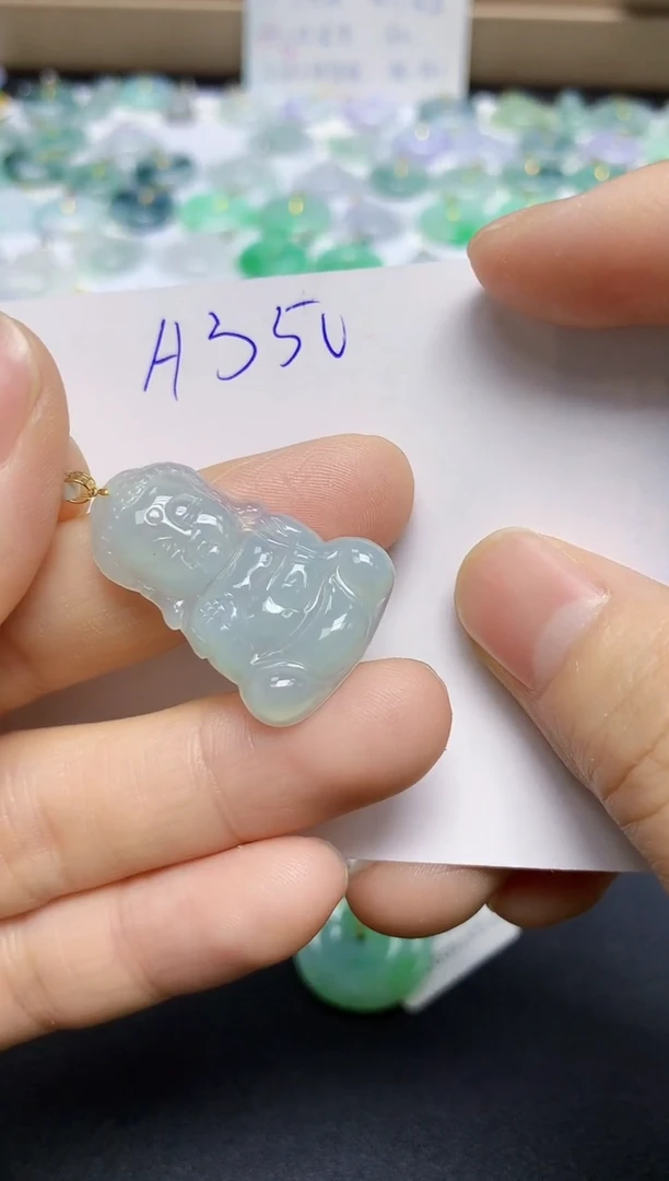 颈饰18K金镶嵌翡翠天然缅甸翡翠A货翡翠百元以上9元证书费自理