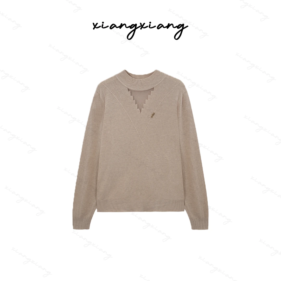 【香香专属】 70051-1：秋冬新款半高领设计师镂空打底长袖针织衫