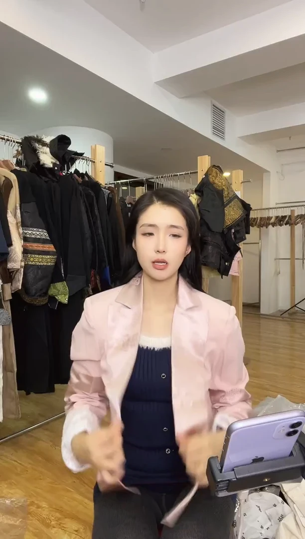 2XL码    125-135斤  外套