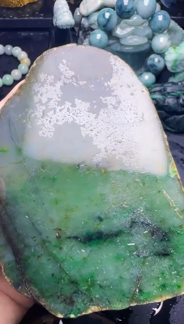 颈饰未镶嵌翡翠101