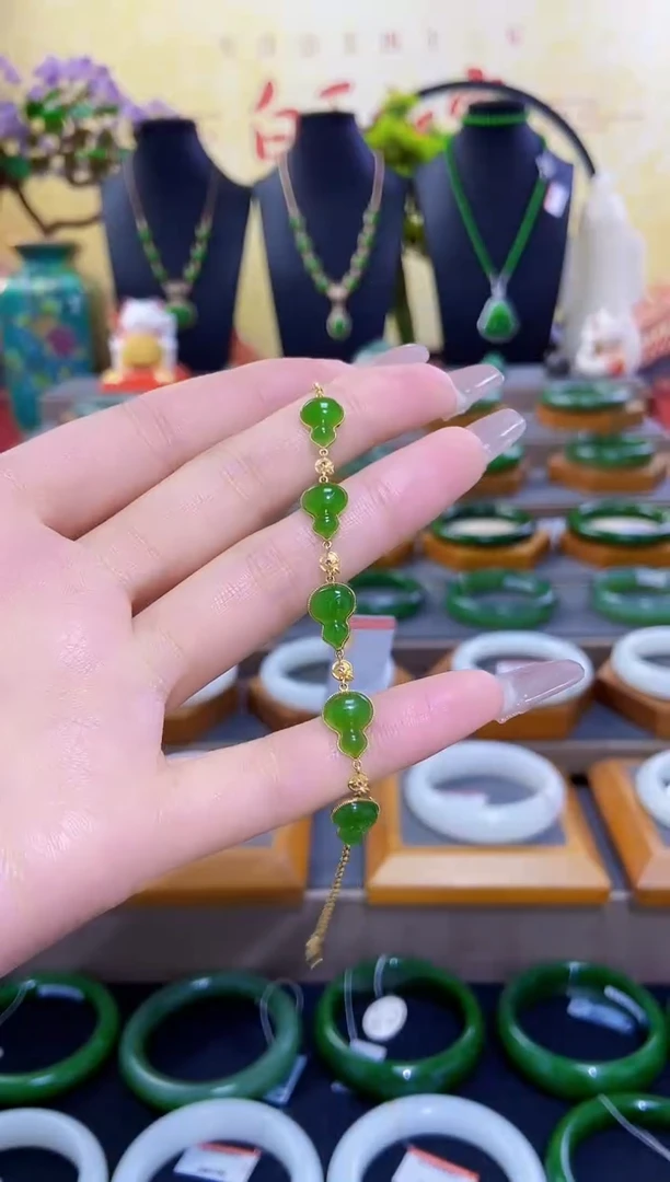 【闪购商品】和田玉手链18K金镶嵌18K金果绿葫芦手链