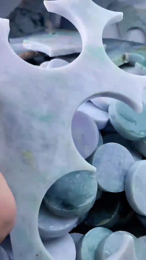 翡翠裸石天然A货翡翠