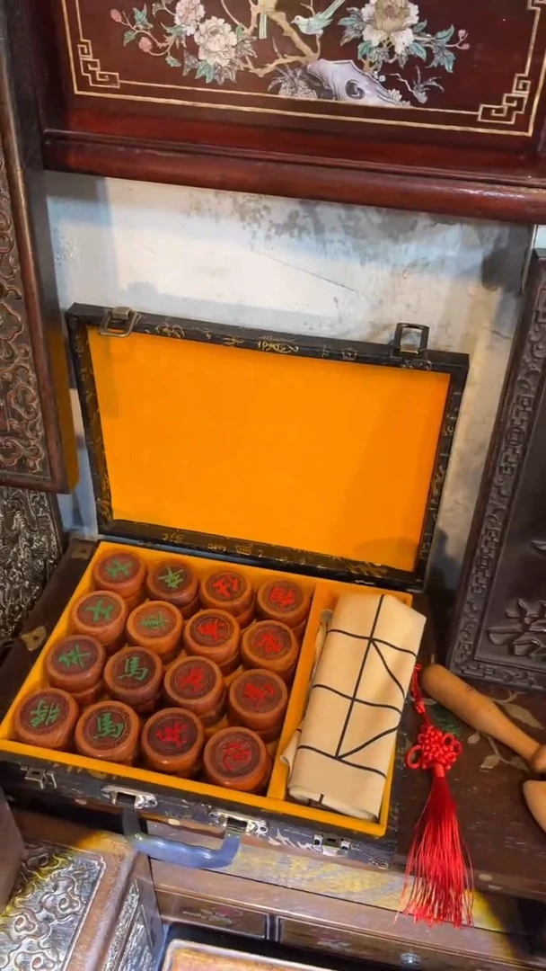 【闪购商品】非洲紫檀（红花梨）象棋