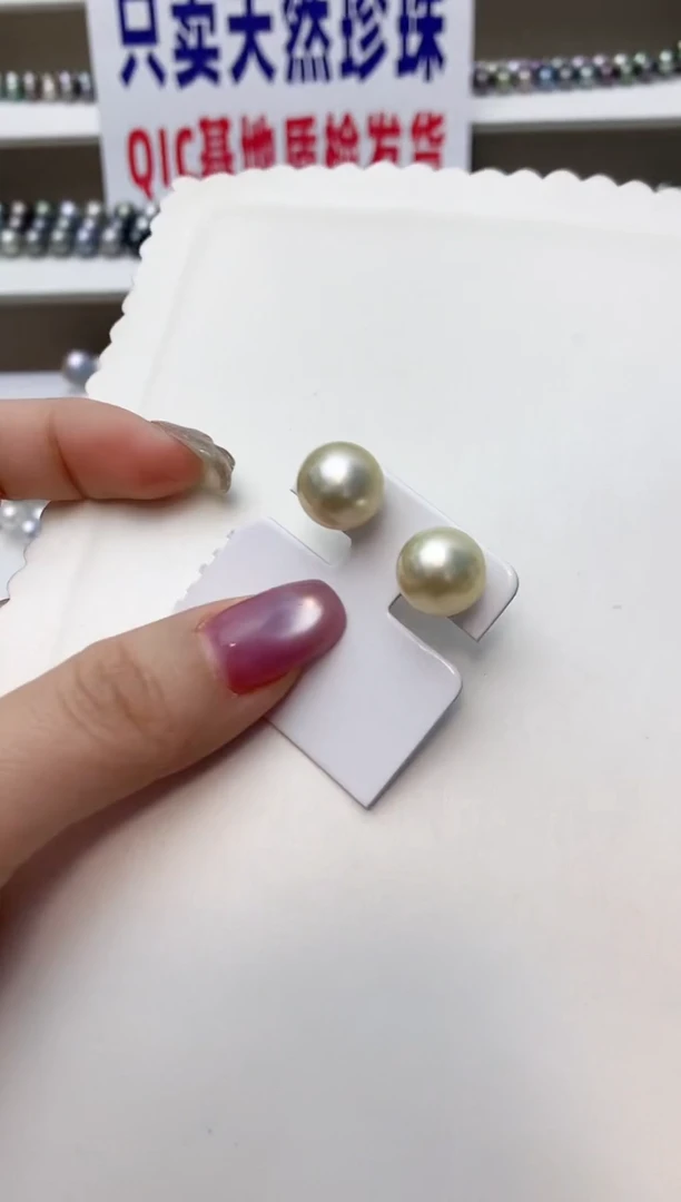 银S925镶嵌耳饰海水珍珠A44