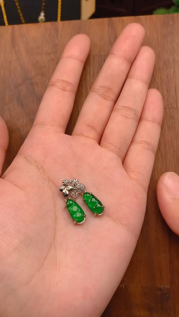 【闪购商品】翡翠吊坠(不含链)银S925镶嵌银色豆子吊坠