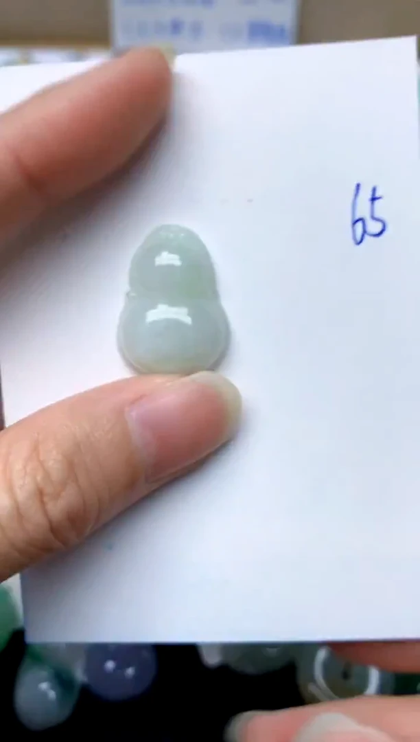 【闪购商品】翡翠颈饰未镶嵌65天然A货翡翠