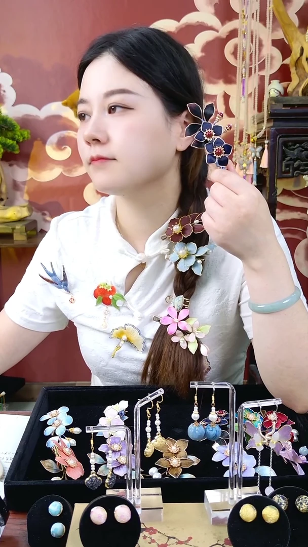 刺绣宋锦耳钉好美