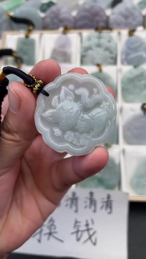 颈饰未镶嵌翡翠天然缅甸翡翠A货33