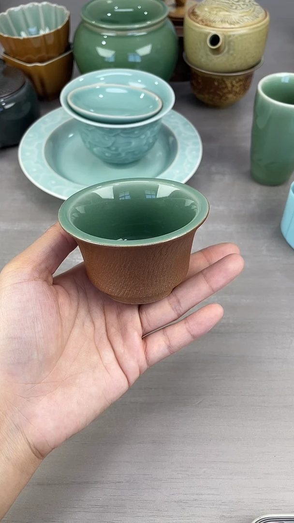 青瓷仓储福利清仓