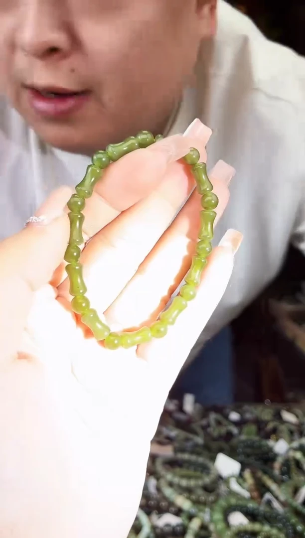 和田玉未镶嵌颈饰拍一发一