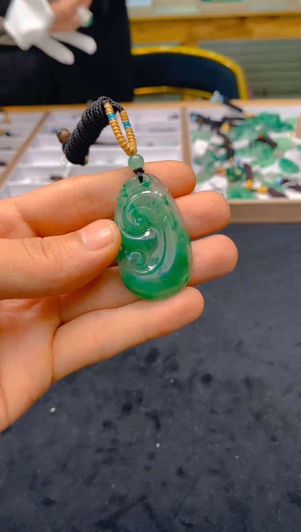 【闪购商品】石英质玉颈饰未镶嵌冰美人非洲翠007