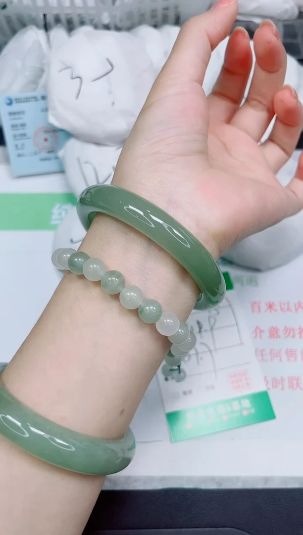石英质玉手镯未镶嵌157-57