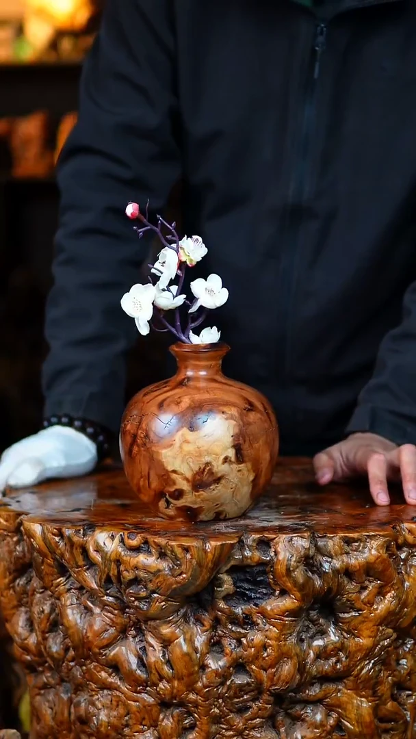 枣木百年雷击枣木苹果瓶（高16）