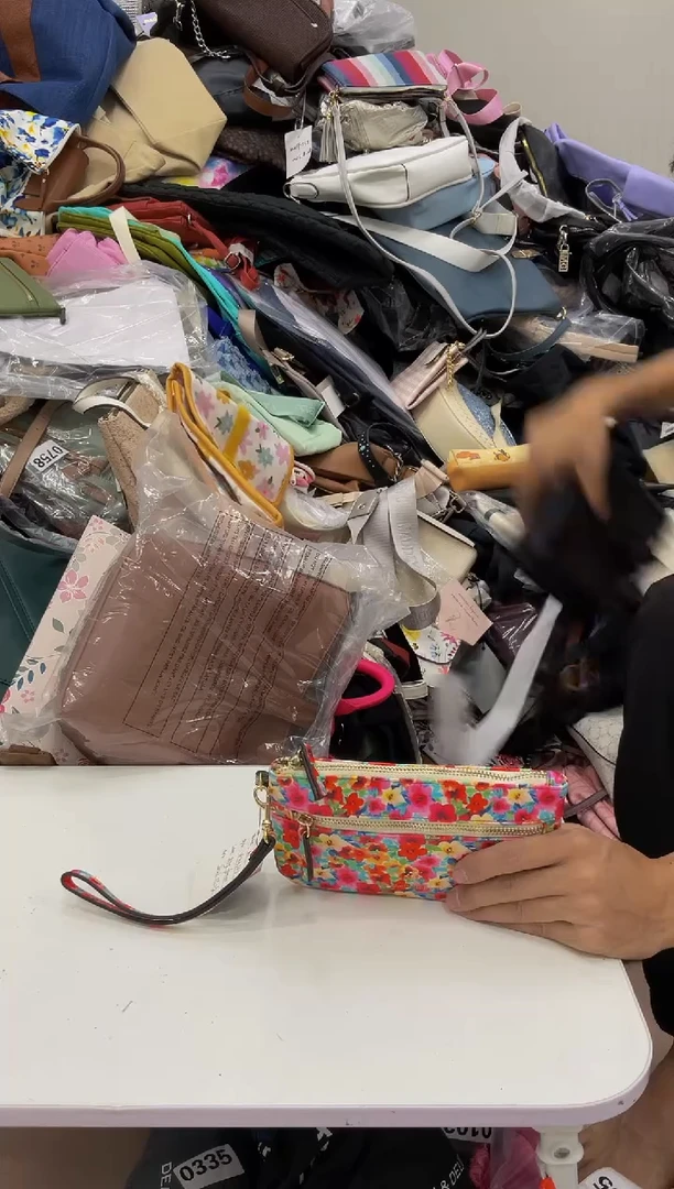 PU工厂外贸库存尾货瑕疵女士包