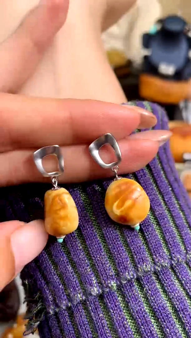 【闪购商品】蜜蜡裸石未镶嵌似玉