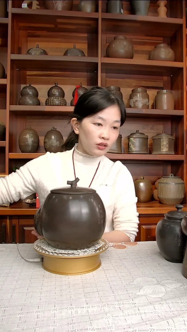 坭兴陶大号纯手工小叶子罐