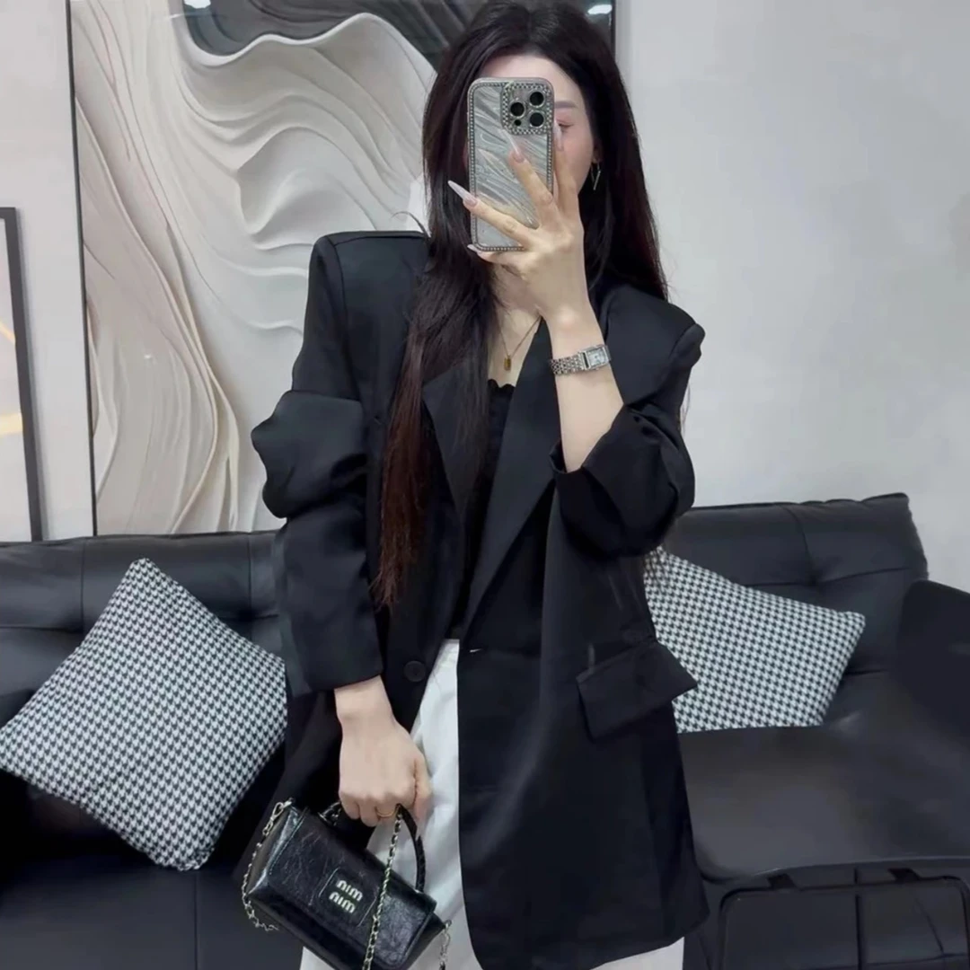 黑色小西装外套女2025新款春秋装今年流行oversize休闲高级感西服