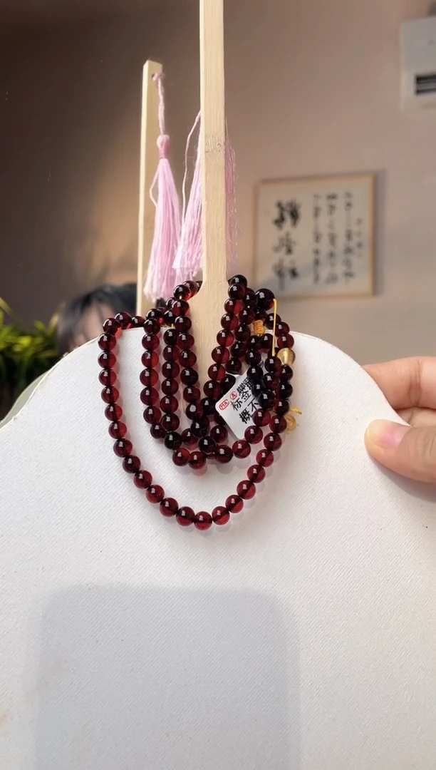 裸石琥珀未镶嵌6+血珀108珠