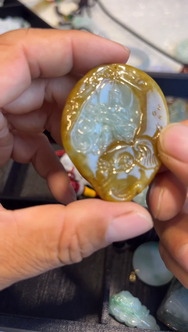 翡翠未镶嵌吊坠(不含链)普贤
