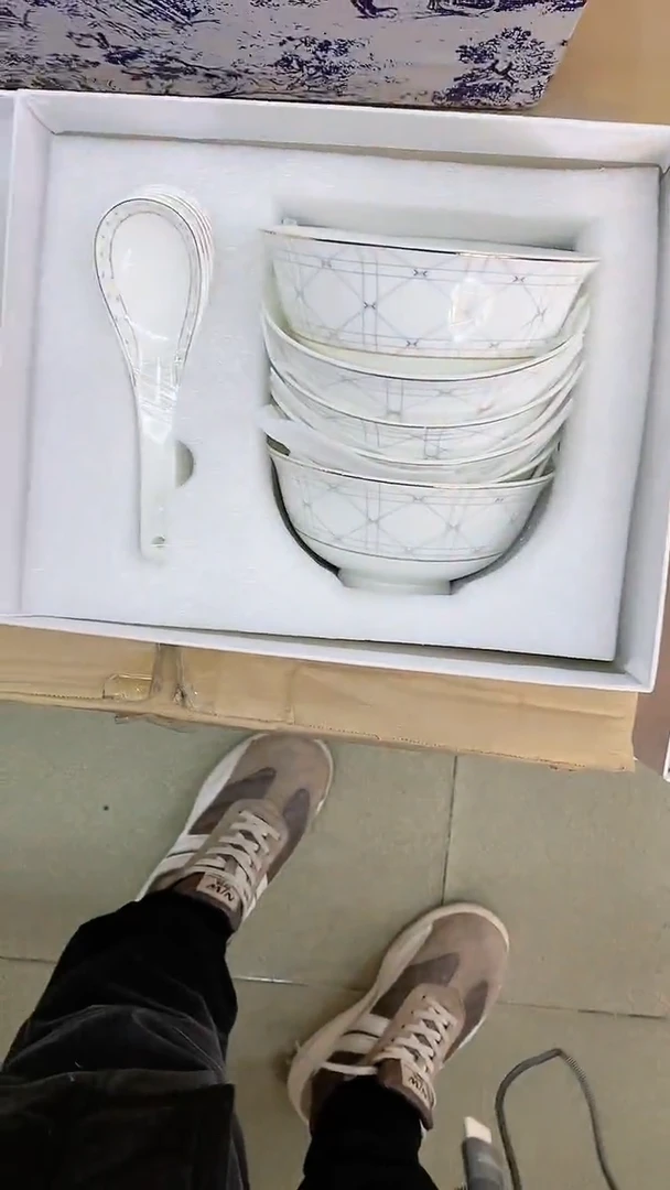 【闪购商品】瓷片111111111111111