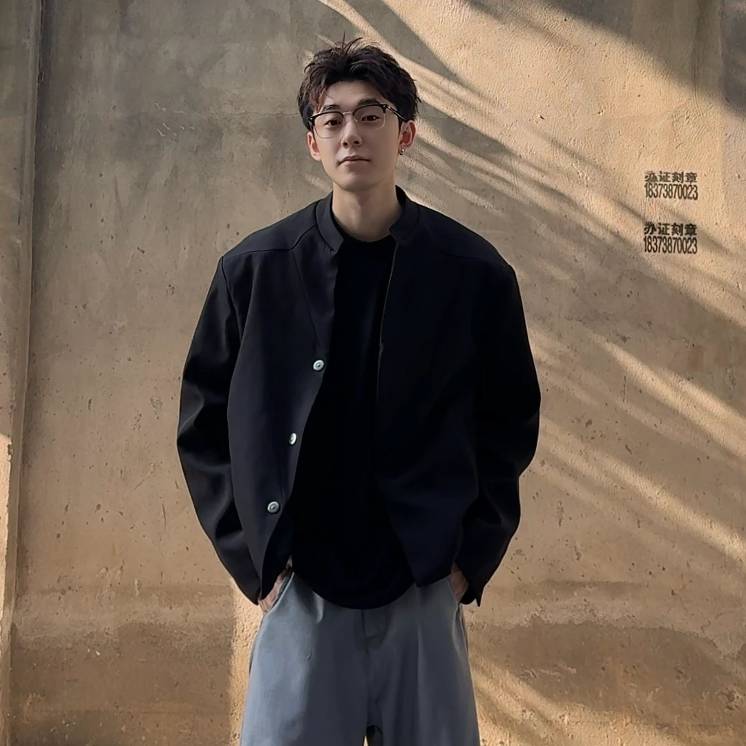 2025秋季磁吸扣西服上装拼接落肩袖短款无领修身外套情侣垂感ins