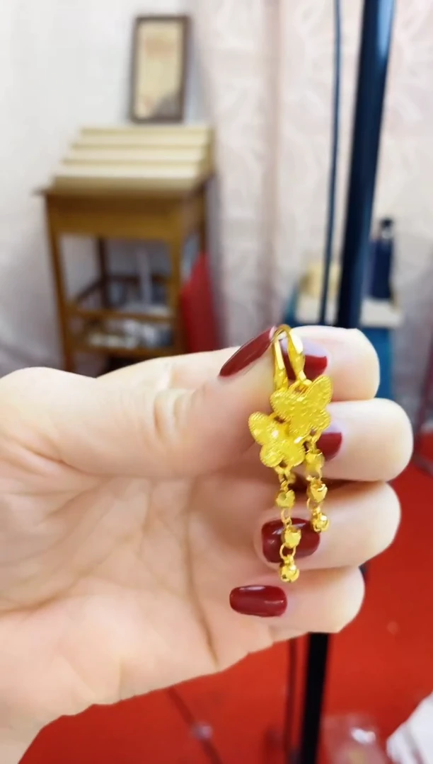 合金无014蝴蝶龙鳞耳坠