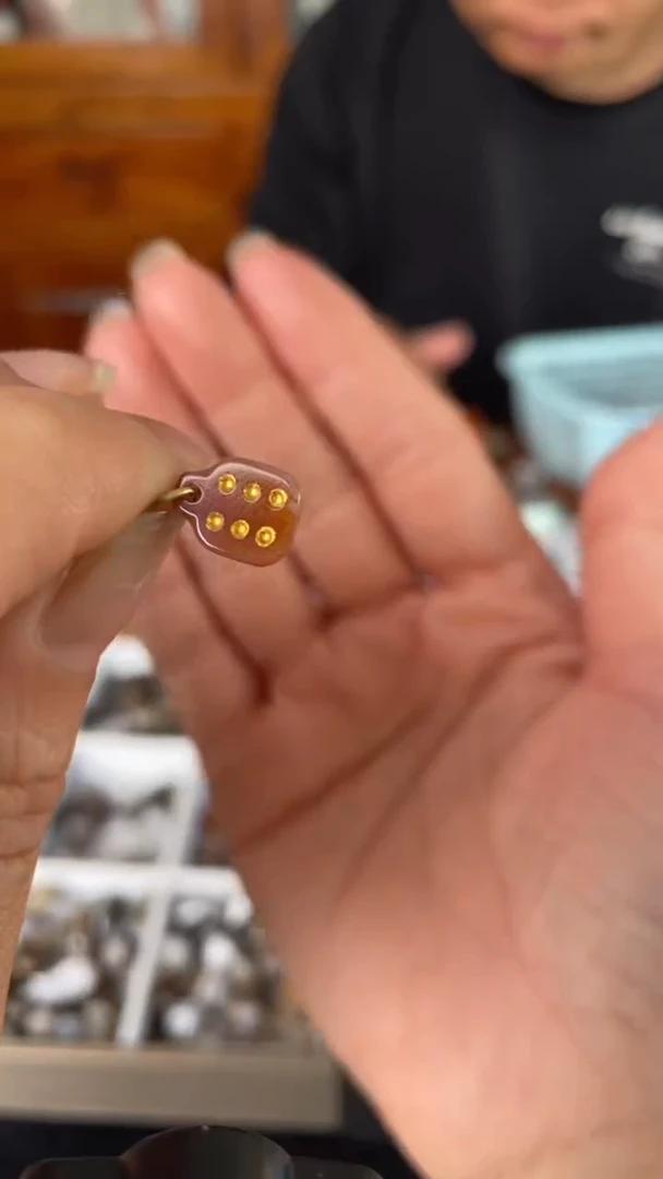 【闪购商品】玛瑙/玉髓颈饰未镶嵌玛瑙饰品167