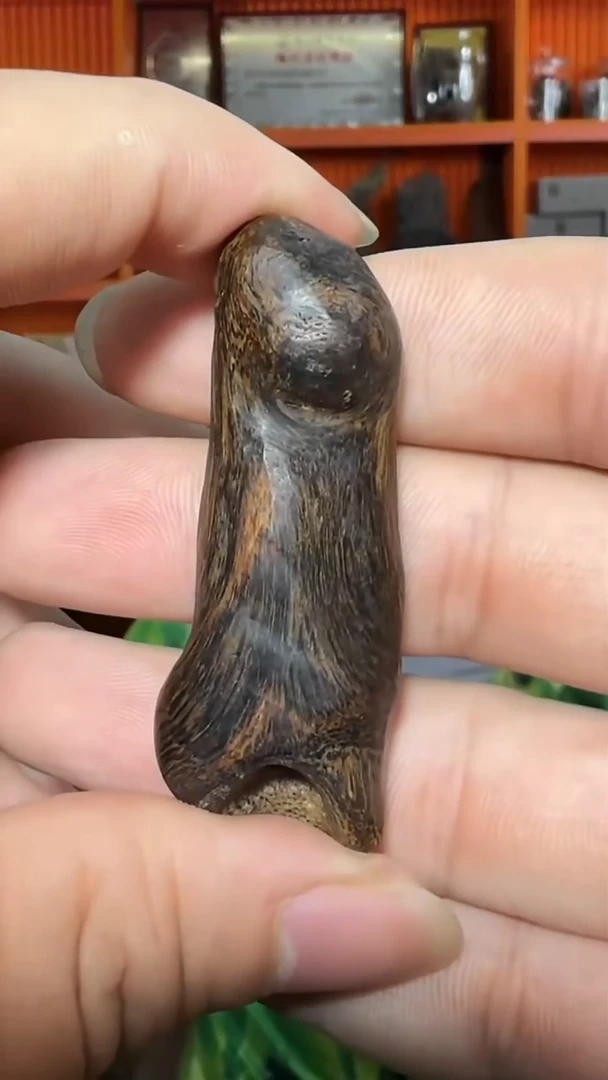 沉香吊坠93号沉水白棋多样性发一