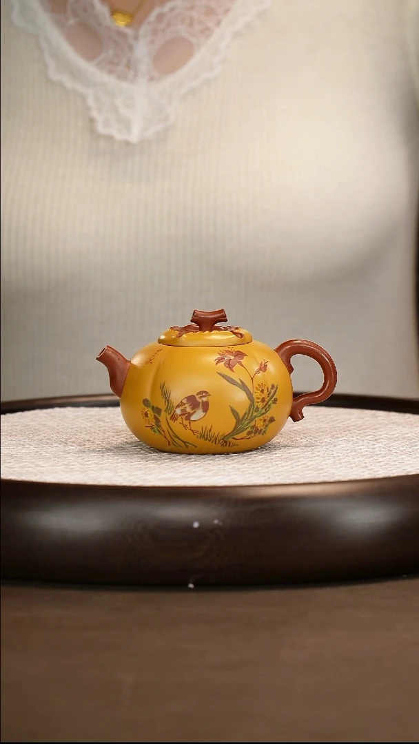 茶壶紫砂 【王品荣】朱泥柿子壶    220CC