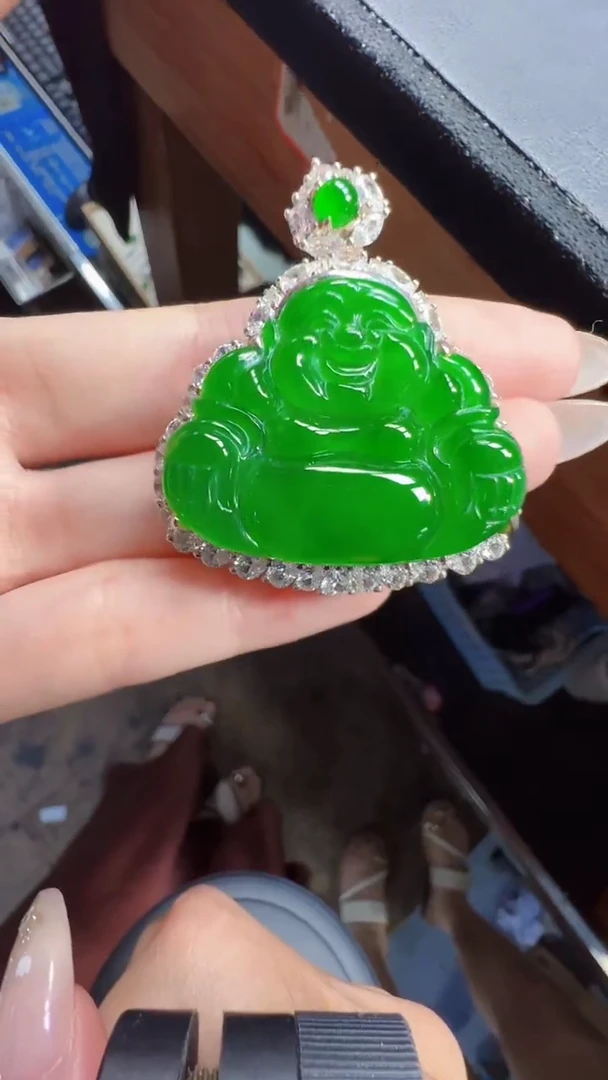 未镶嵌定制翡翠翡翠A货有轻微色差属于正常现象，佛公多样性发货1