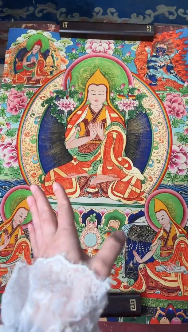 卷轴画龙妹的唐卡tk16