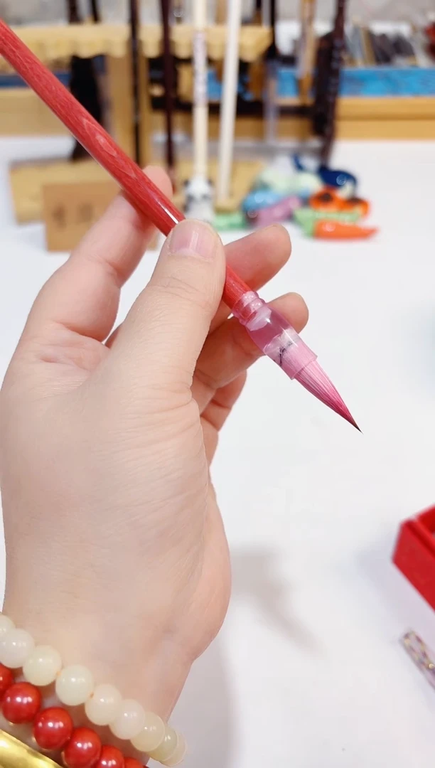 火烈鸟 粉色稳定木杆鸡狼毫工艺鸡距毛笔1支 出锋2.4 口径0.8