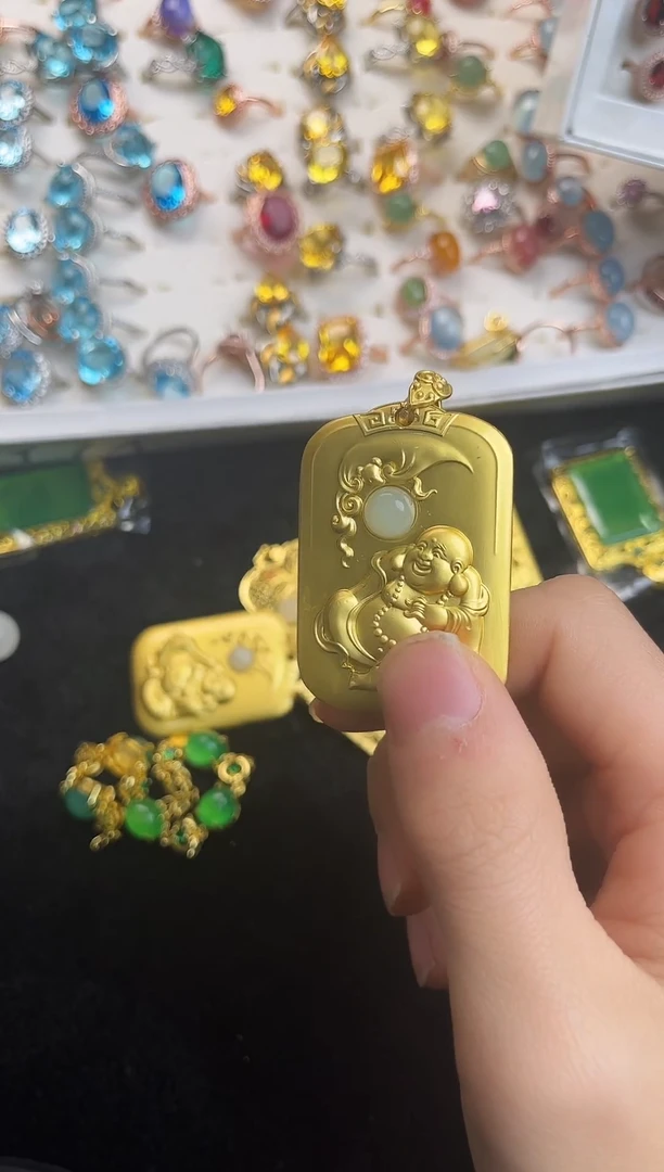 吊坠(不含链)未镶嵌和田玉吊坠