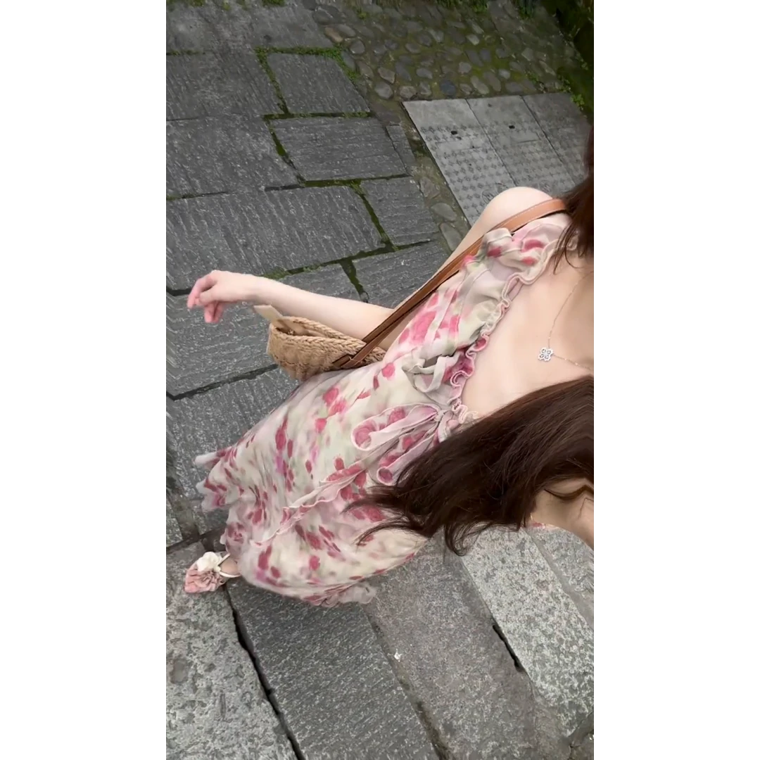 MARIE.COCO法式时尚设计感碎花系带背心连衣裙夏季薄款绝美长裙潮