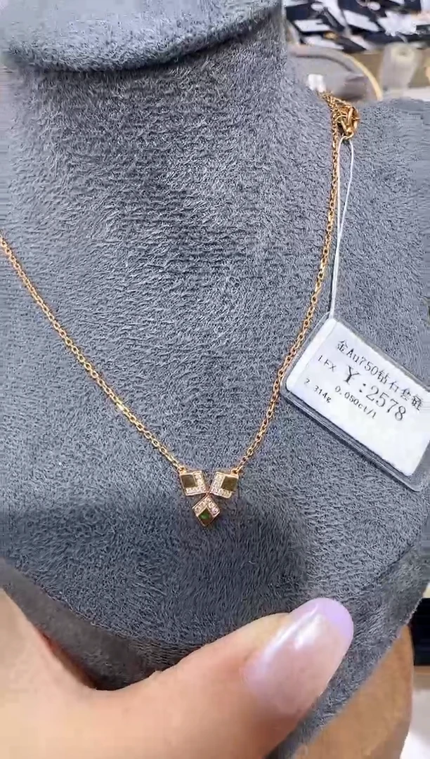 颈饰18K金镶嵌钻石 18K金套链2139