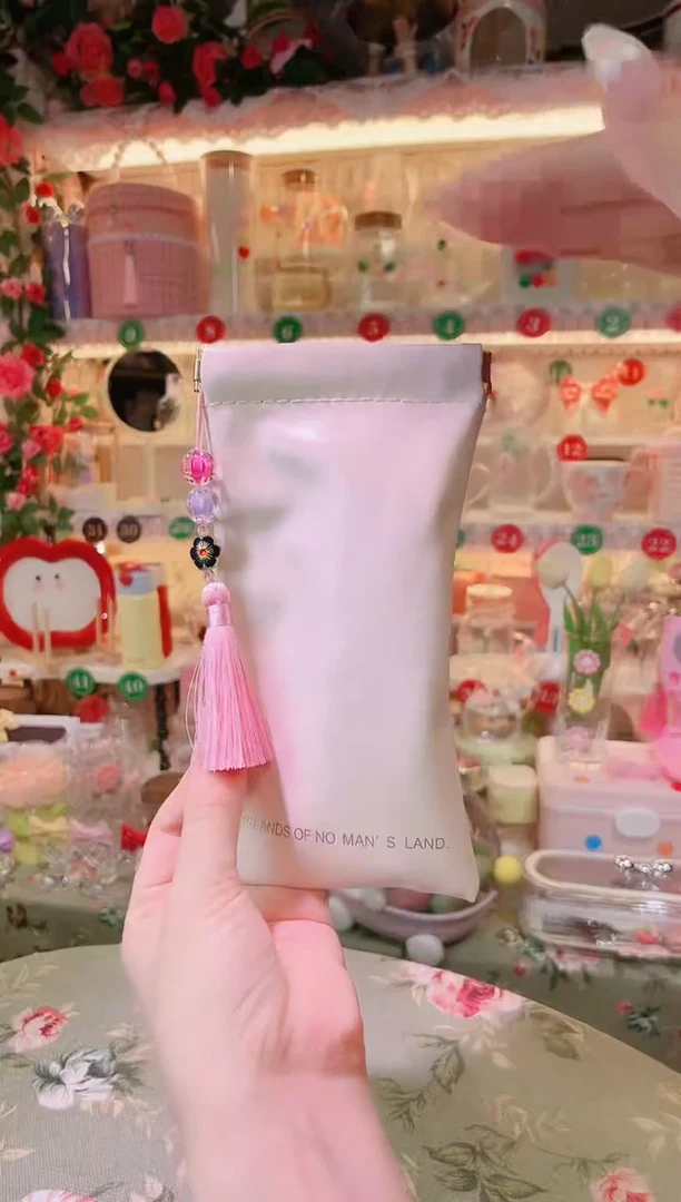 摆件开播福利数量不多，快抢！眼镜袋