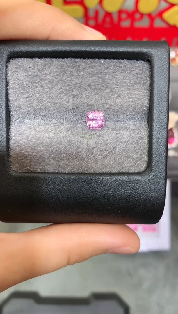 【闪购商品】定制尖晶石裸石未镶嵌枕型 粉色调 1.12ct