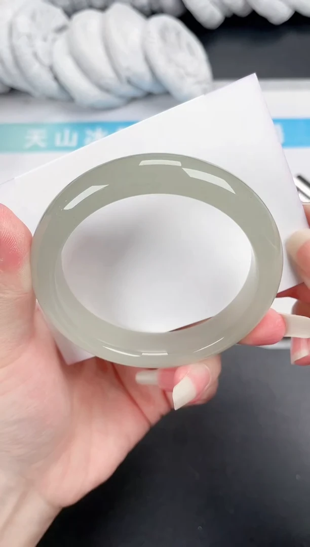 石英质玉手镯未镶嵌198-59