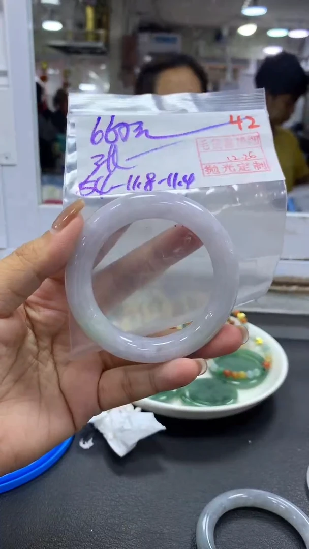 未镶嵌定制翡翠张*盒毛货需精细抛光+拍一发一+42