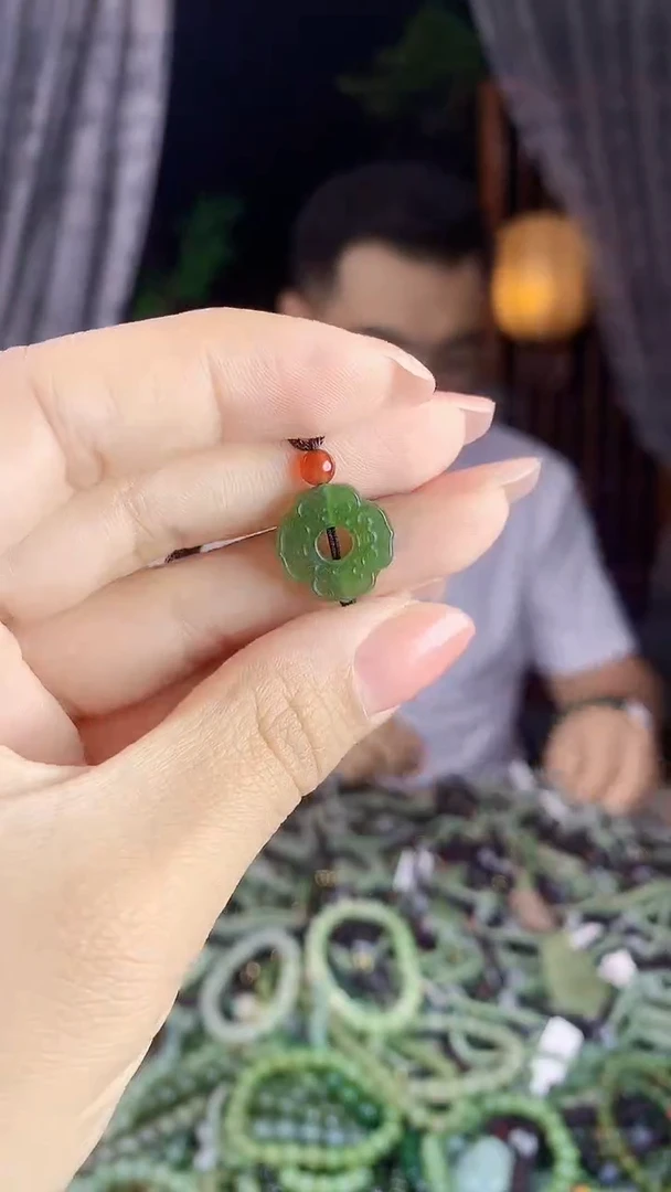 和田玉未镶嵌挂件多样性发货拍一发一