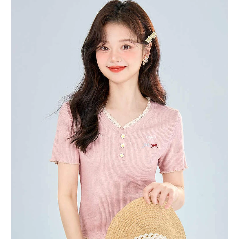 2025女装夏季新款甜美粉色温柔V领蕾丝短款内搭短袖T恤显瘦上衣