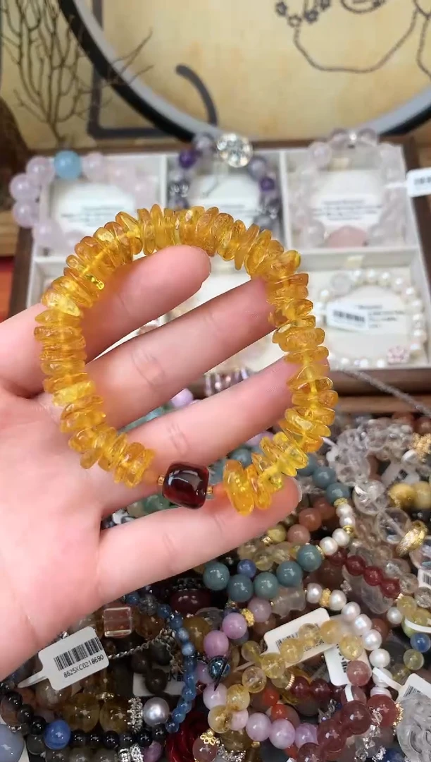 【闪购商品】蜜蜡手链未镶嵌105手串