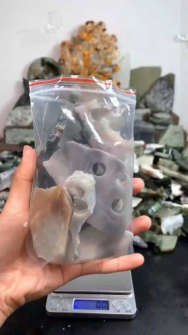 未镶嵌和田玉摆件23