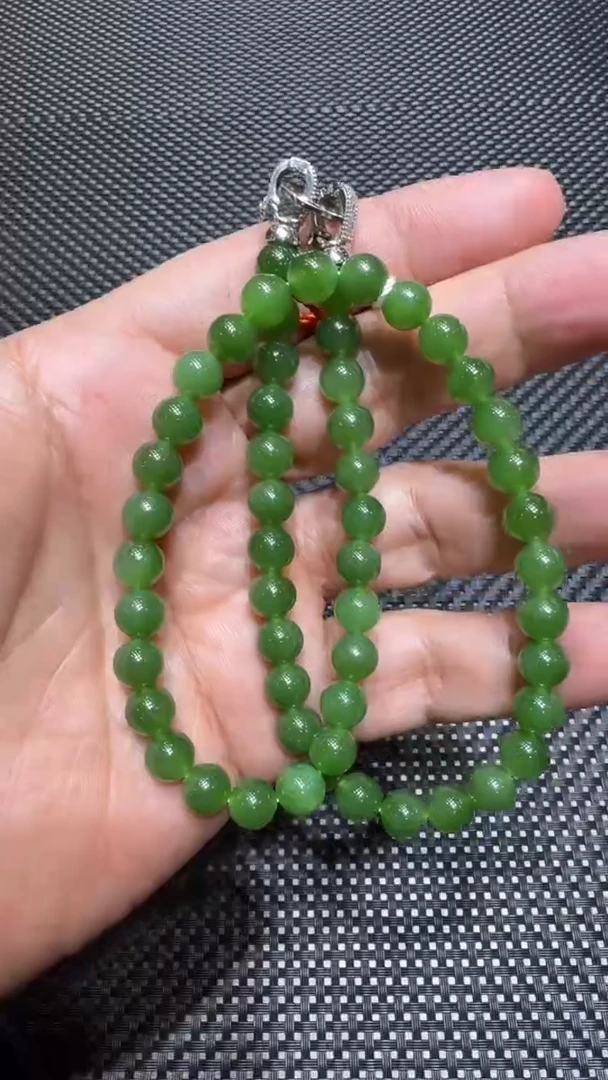 颈饰未镶嵌和田玉项链