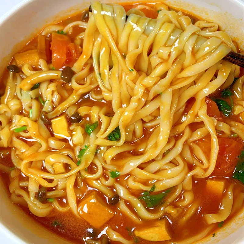 【买一箱送一箱】手擀面桶装非油炸方便面番茄鸡蛋面免煮速食冲泡