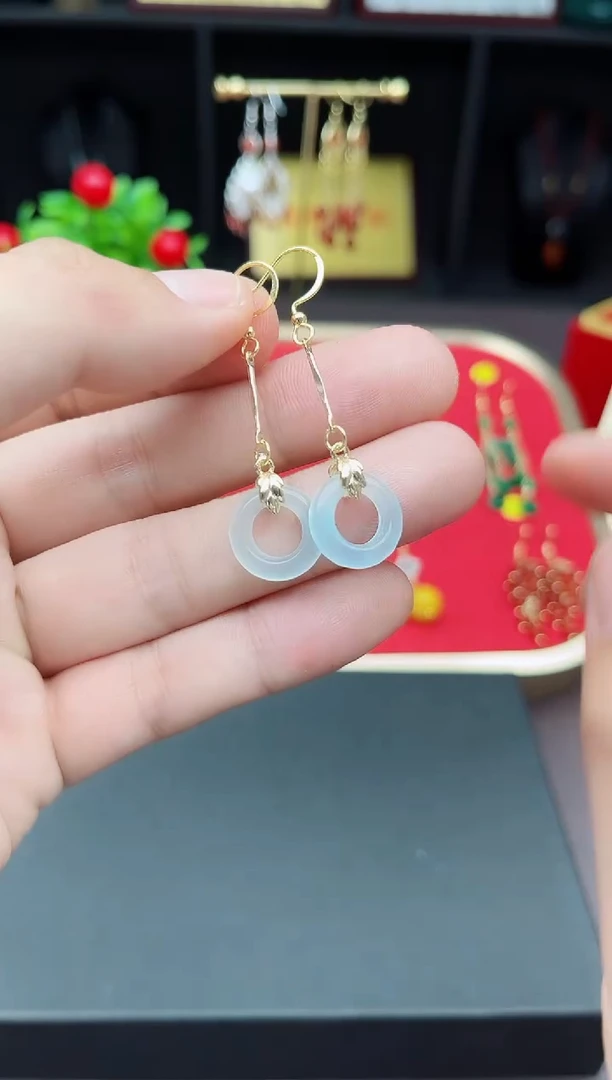 【闪购商品】玛瑙/玉髓耳钉银S925镶嵌7240000