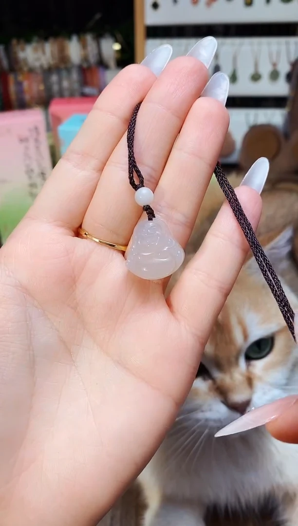 未镶嵌颈饰玛瑙/玉髓佛公