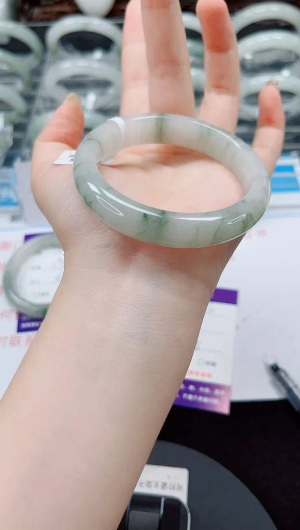 未镶嵌手镯石英质玉126-55/56