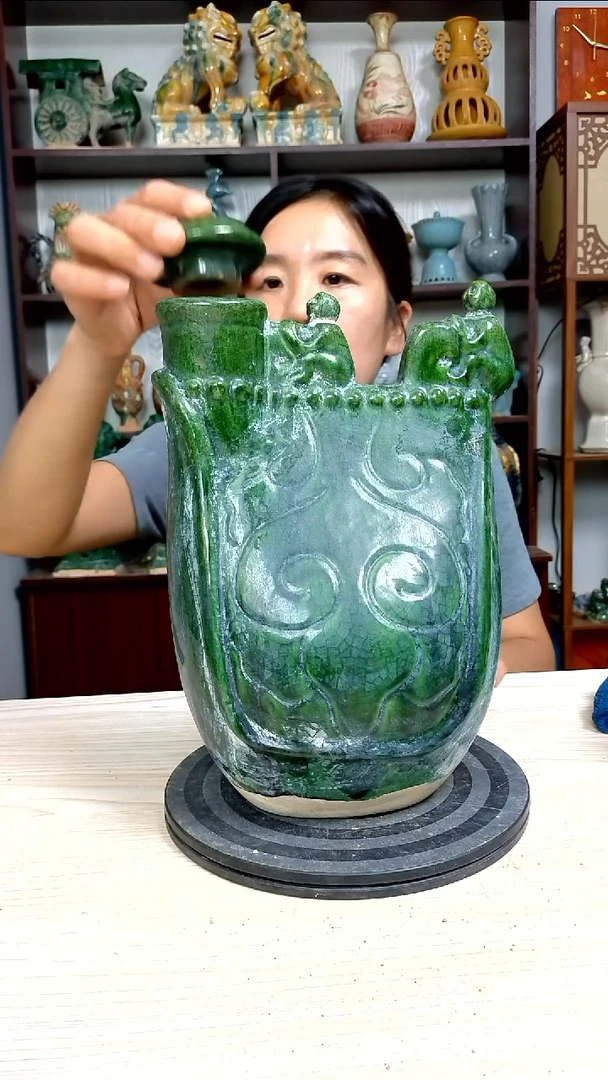经典精美复古风格瓷器