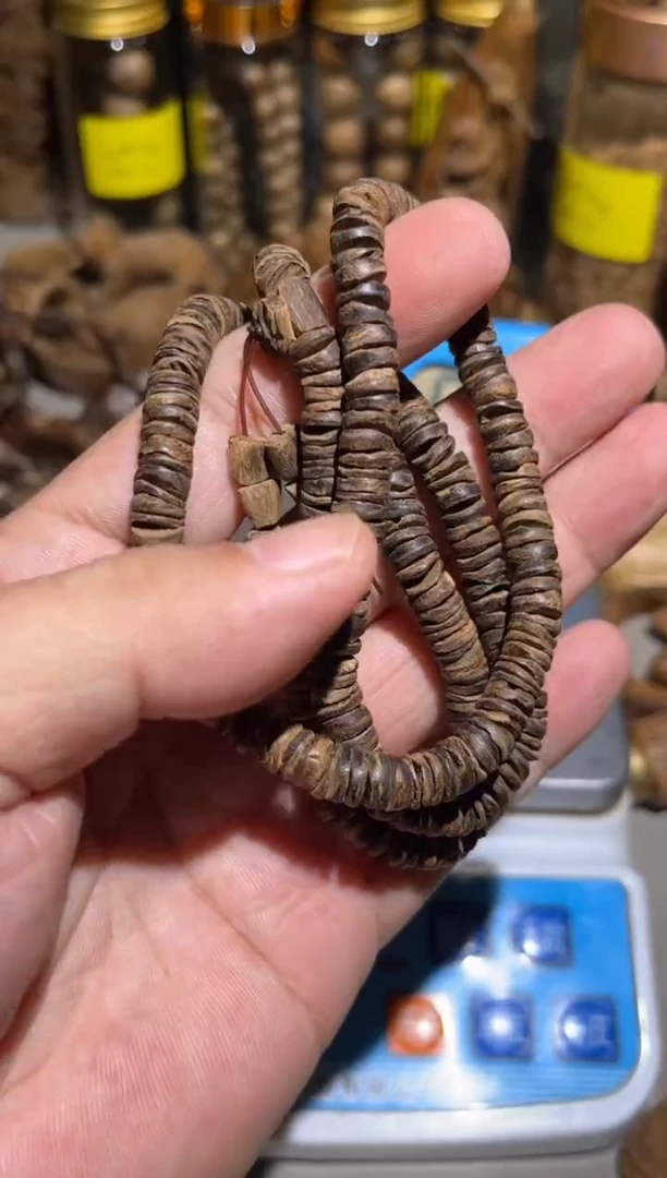 沉香沉香碎屑 马尼捞 18.5（克） 沉水